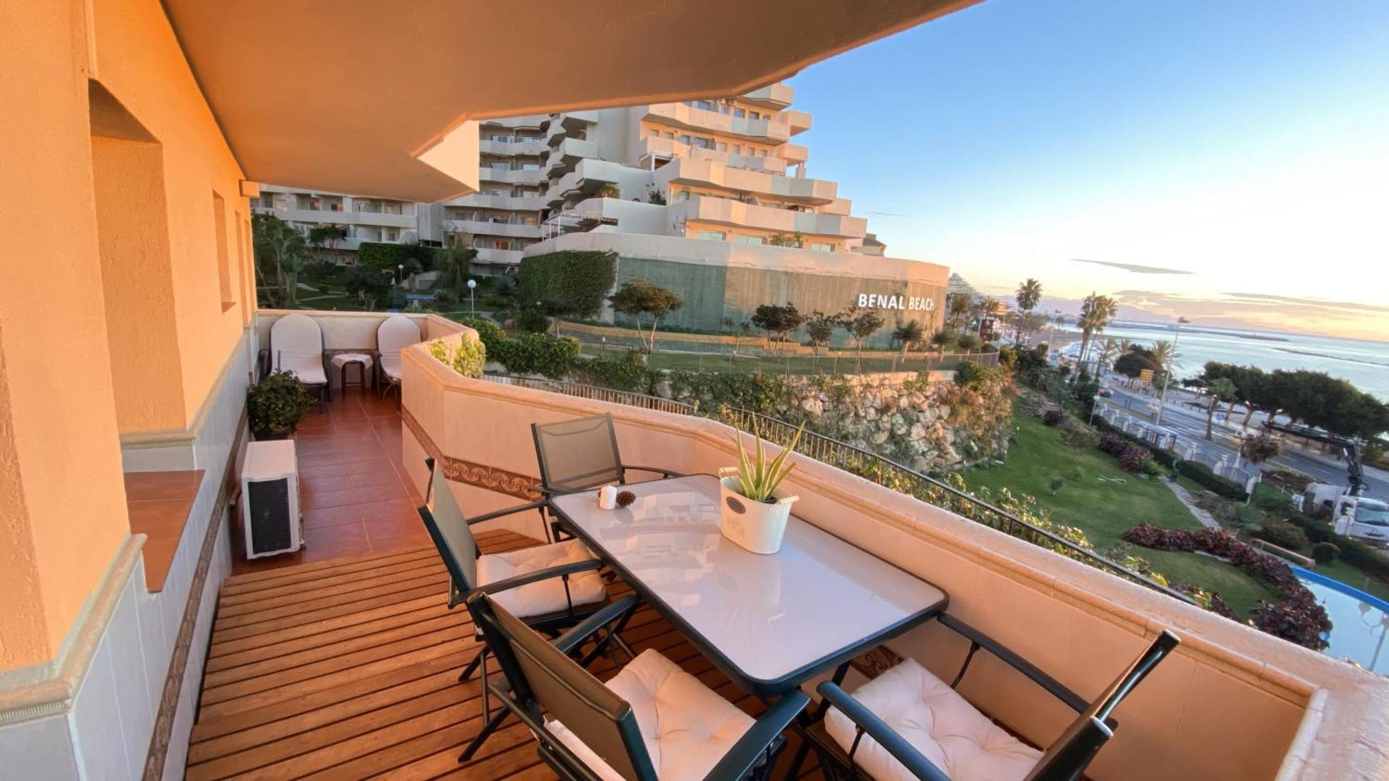 Benalbeach Residential Бенальмадена Экстерьер фото